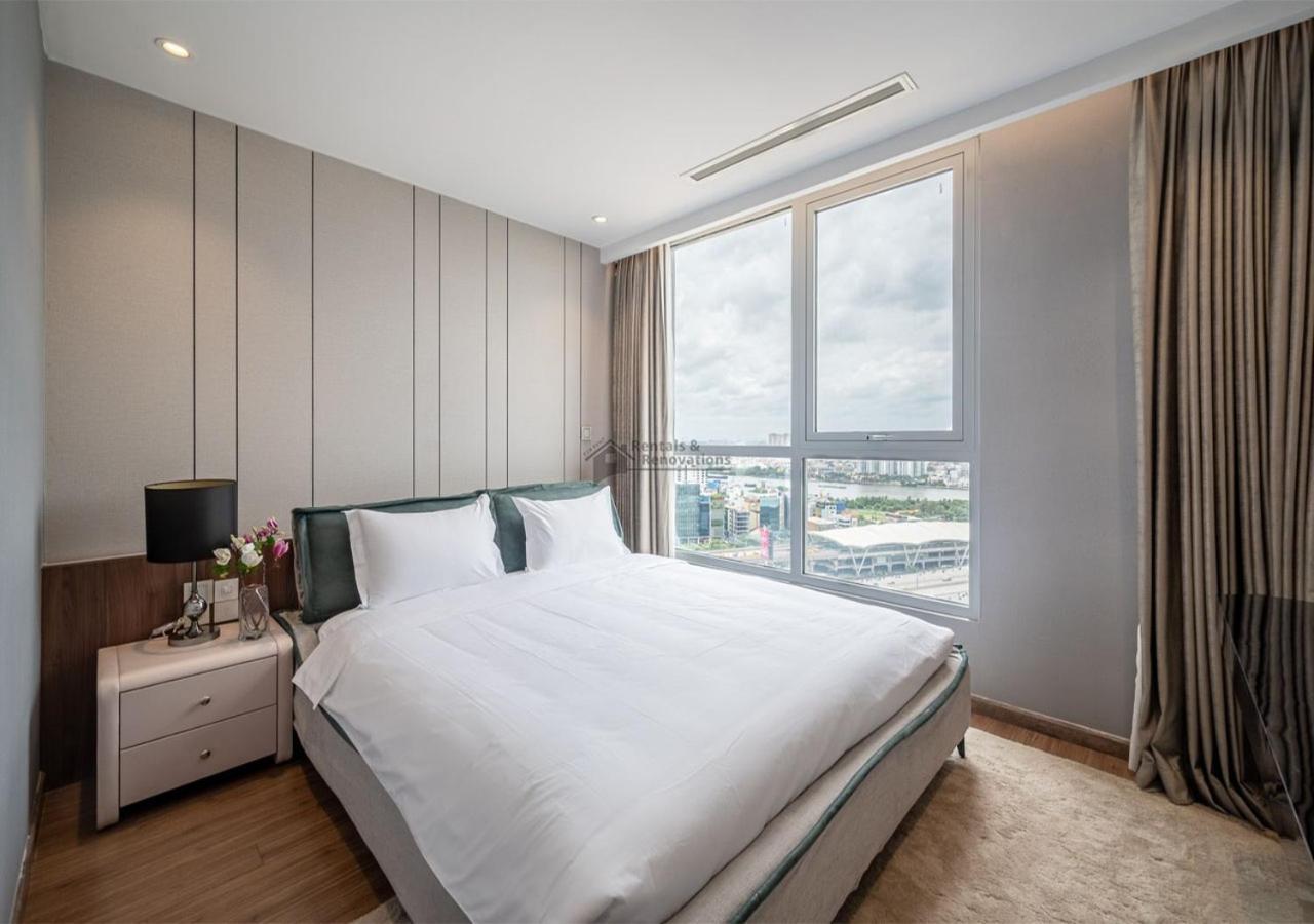 The Landmark Luxury Vinhomes Apartments - The Buildings Nearby Landmark 81 Central Ho Chi Minh City Exterior photo