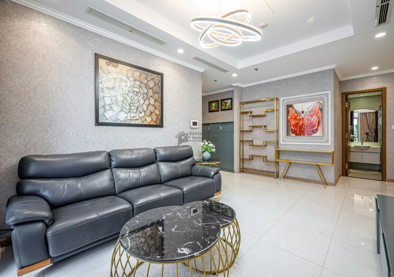 The Landmark Luxury Vinhomes Apartments - The Buildings Nearby Landmark 81 Central Ho Chi Minh City Exterior photo
